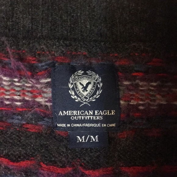 American Eagle sweater - Picture 2 of 2